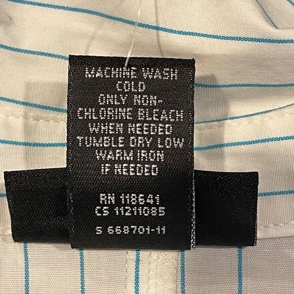 LANE BRYANT Ruffle Blouse Size 18 NWT - Picture 11 of 11